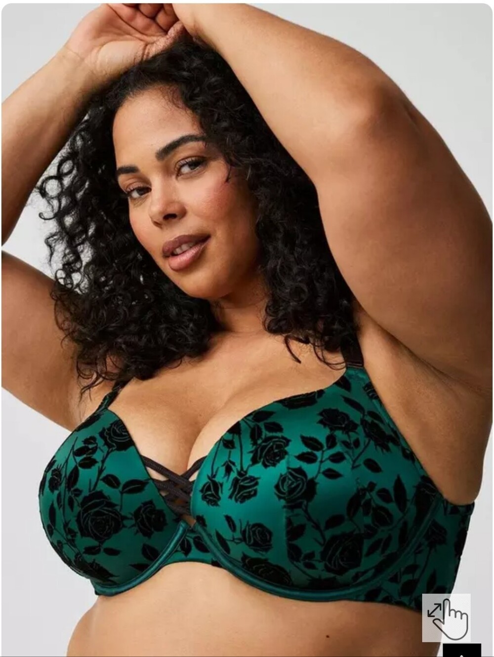 Torrid XO Plunge Push-Up Green Bra Size 48B